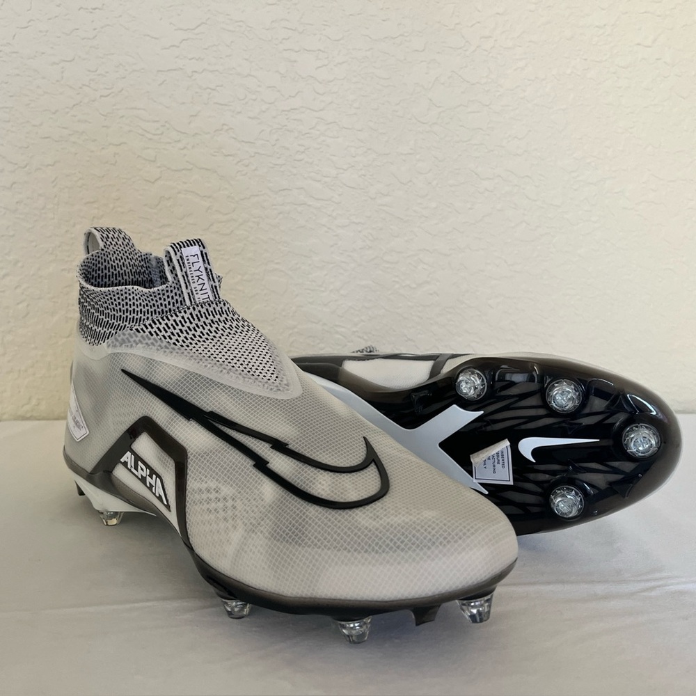 Nike Alpha Menace Elite 3 Flyknit Ghost Men 14.5 White and Black Football Cleats - Picture 4 of 14